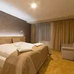 Hotel Grand Bellevue 4*