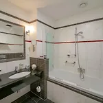 Grand Bellevue Hotel 4*