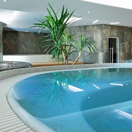 Отель Grand Bellevue Високе-Татри