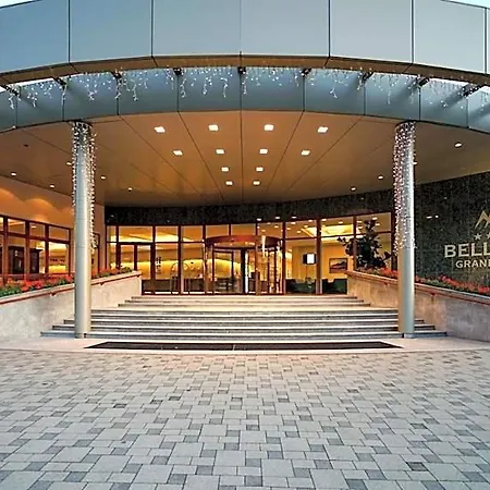 Отель Grand Bellevue