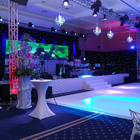 Отель Grand Bellevue