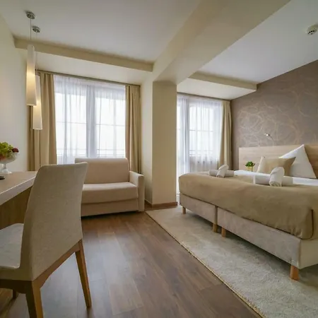 ホテル Grand Bellevue Vysoké Tatry