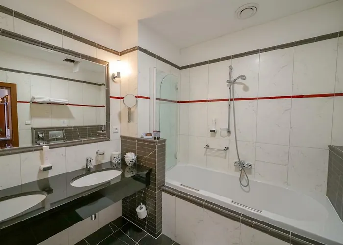 Grand Bellevue Hotel 4*